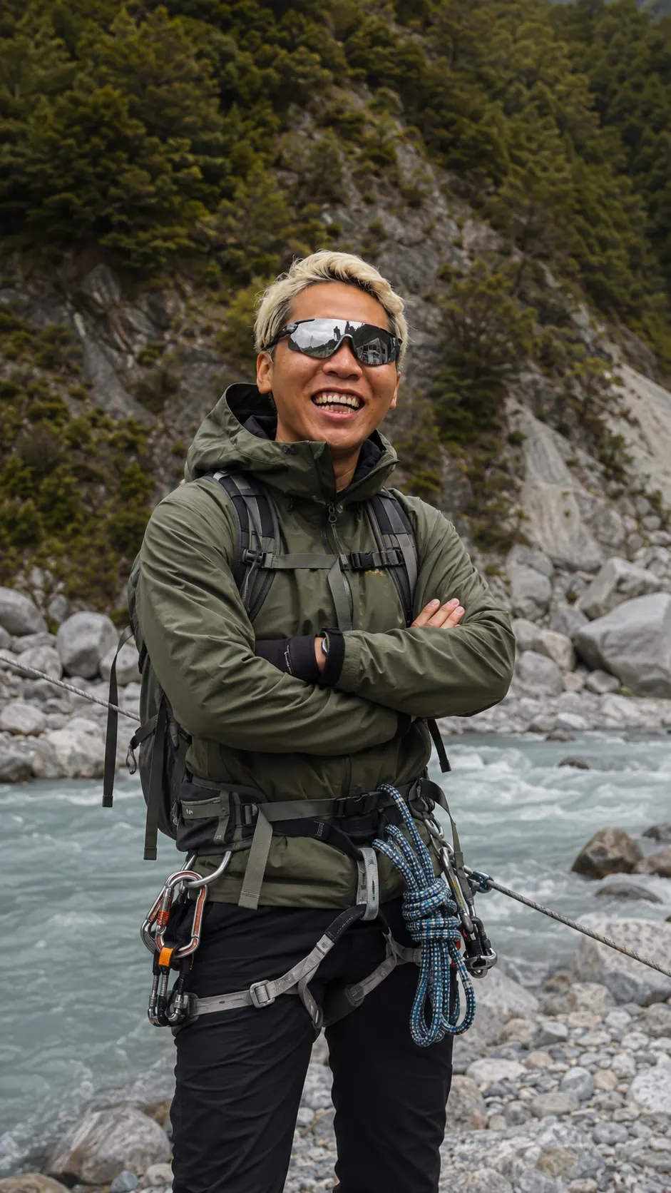 Huấn luyện viên trekking hướng dẫn buổi tập